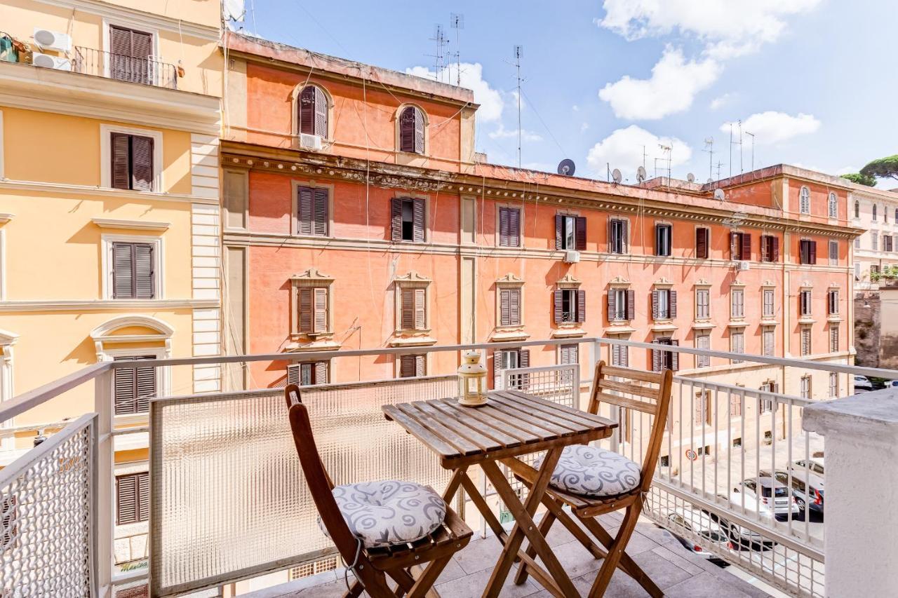 La Casa Di Andrea Ai Musei Vaticani 3 — Photos 3